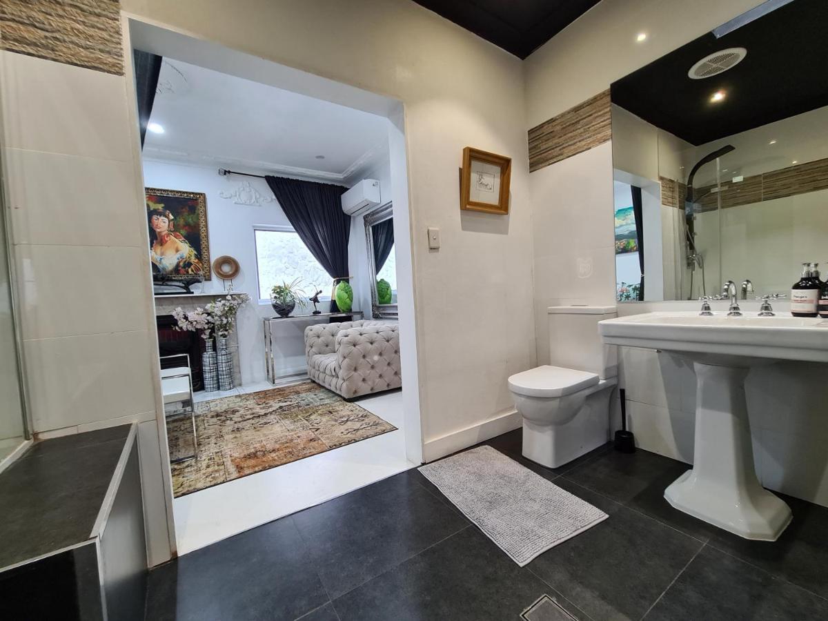 Bamboo House, Close To The City & Airport & Train Station And Brighton Le Sands Beach Sydney Exteriör bild